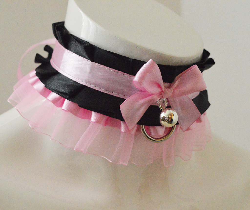 Kitten play collar – Hidden darkness