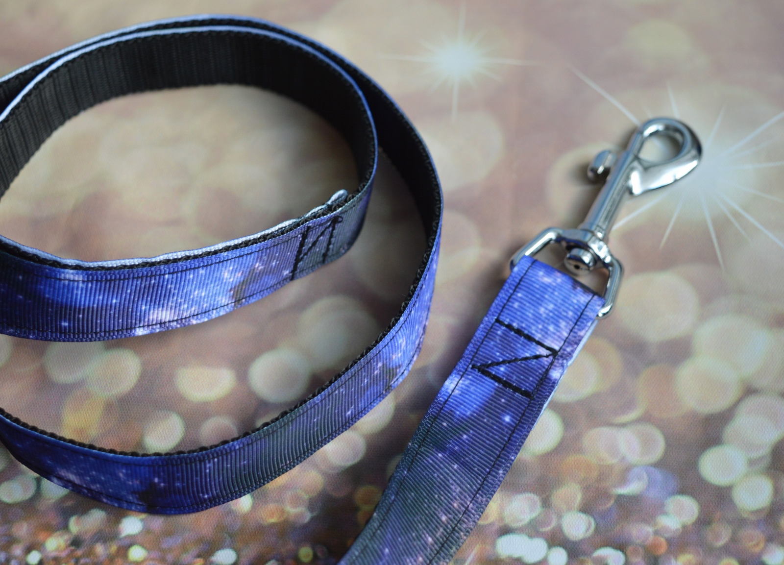 Blue galaxy leash