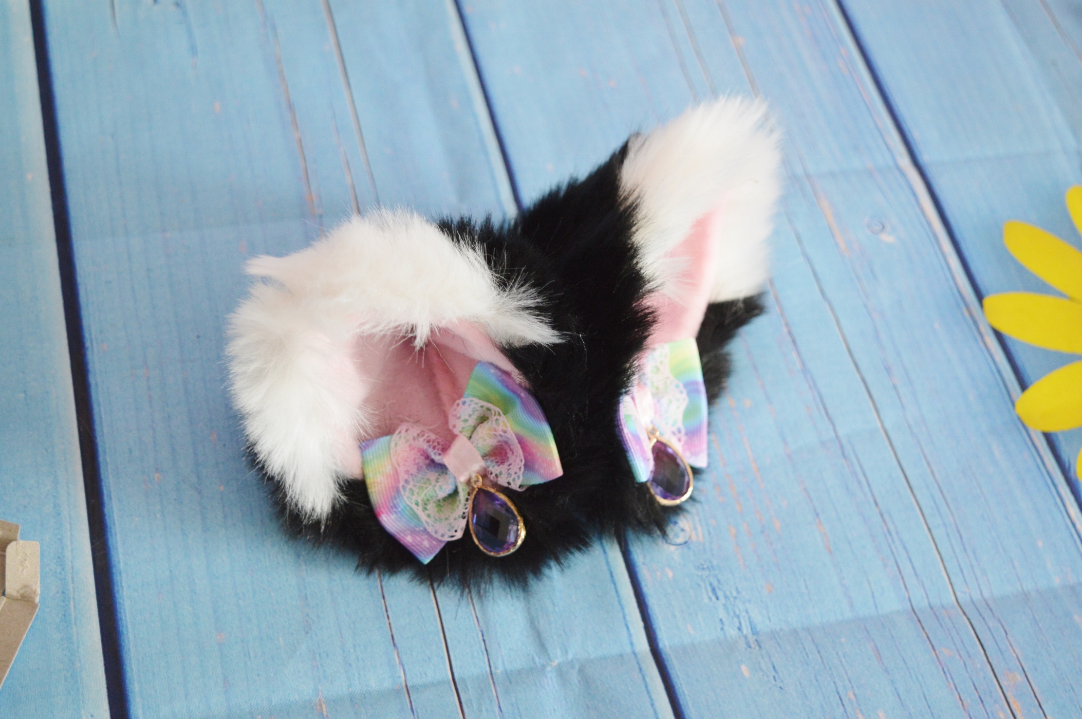 MtO Kitten play clip on cat ears w/ bows - Pastel neko lolita cosplay costume ears - kitten play gear accessories - Black & White - Image 4