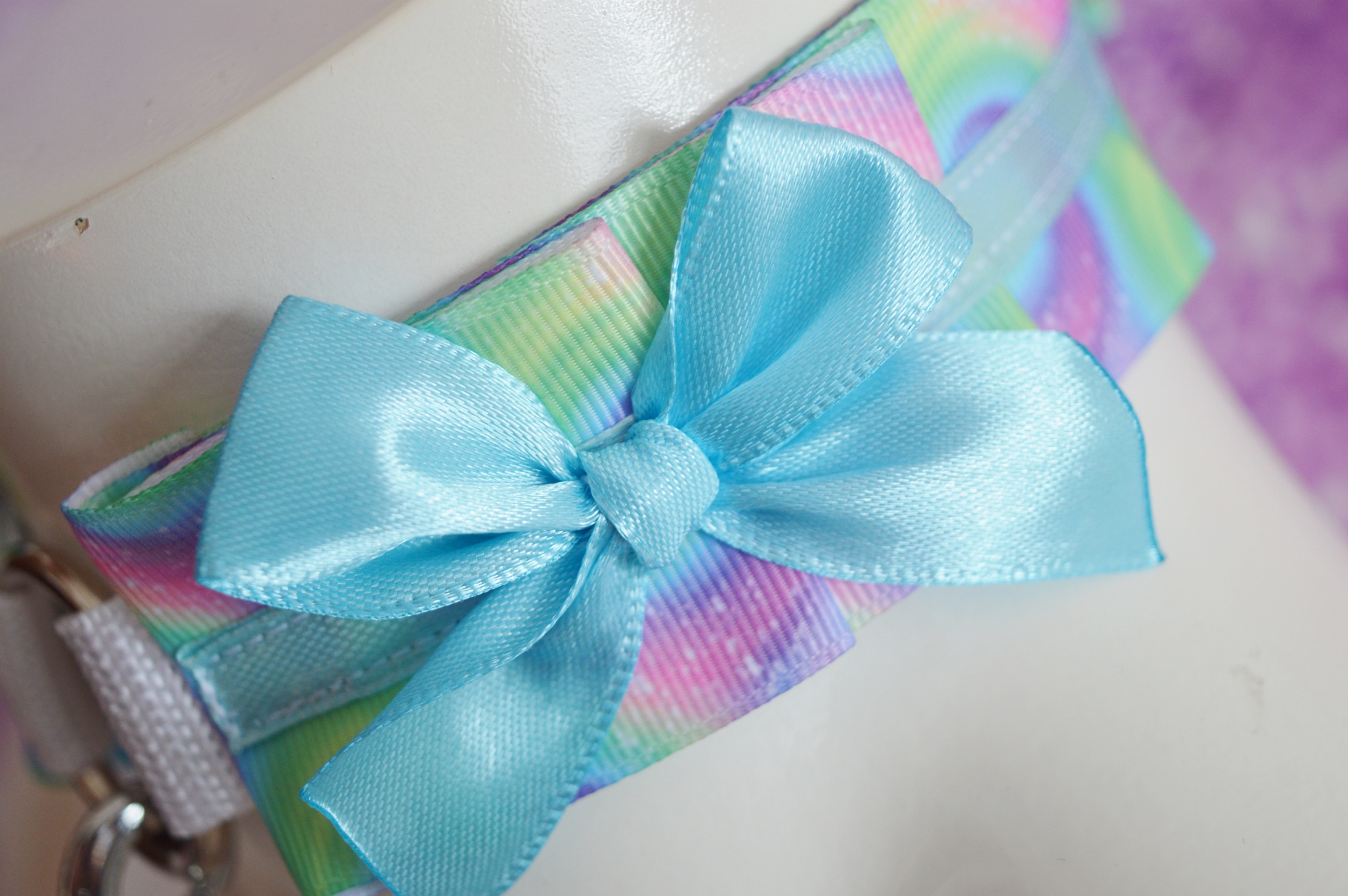 Made to Order - Kitten play collar and leash set - Chained Rainbow - Blue and Green choker necklace - Image 8