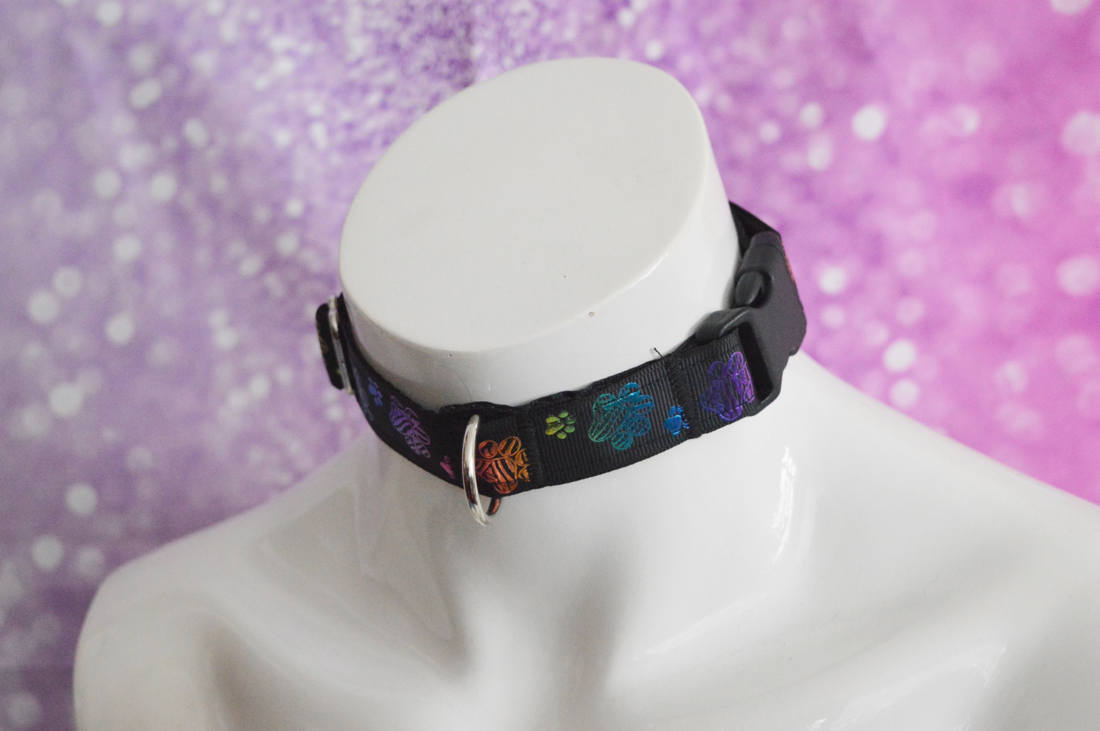 Neon Paw buckle collar