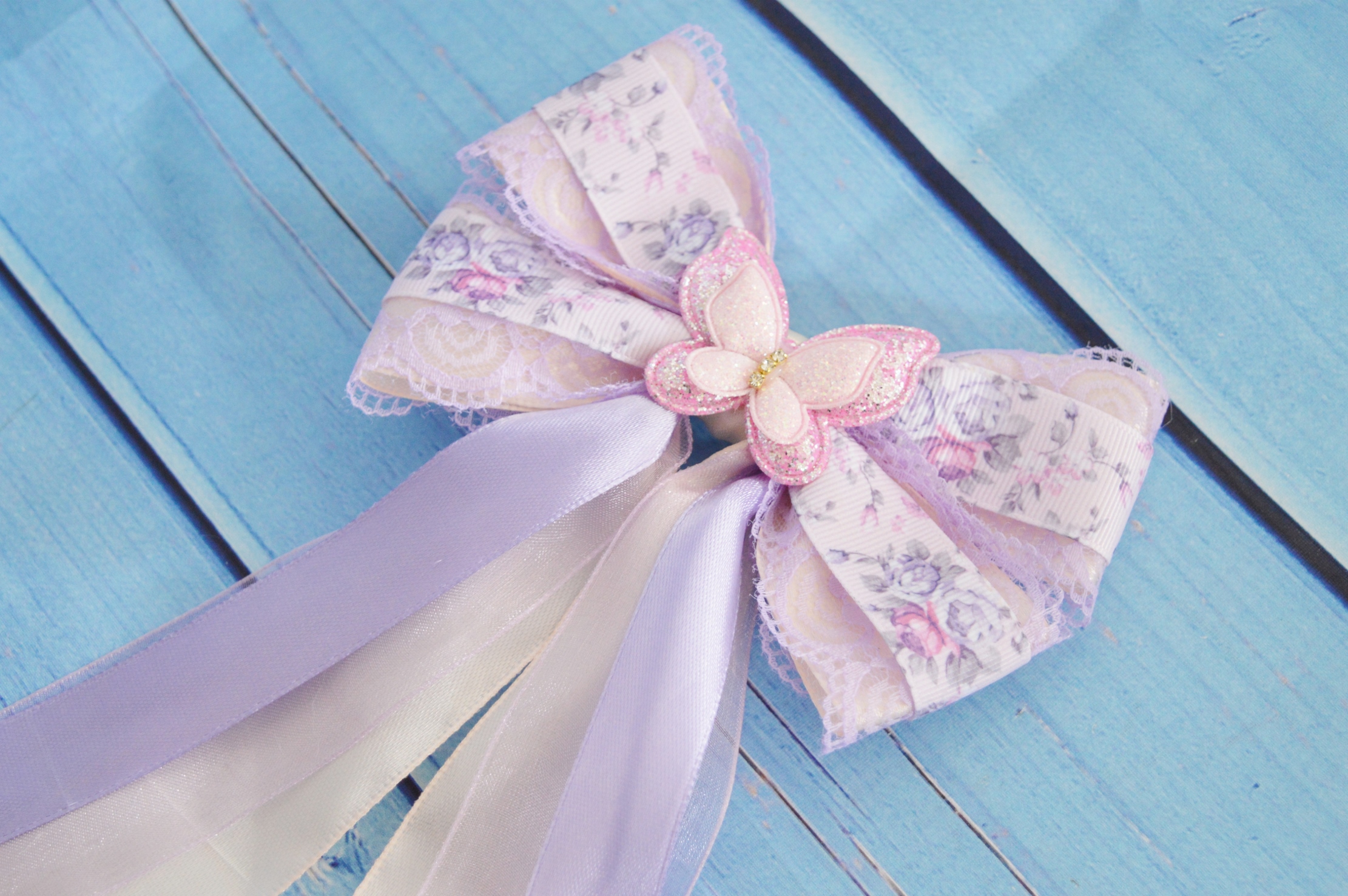 Hair bow w/ butterly - pastel pink violet