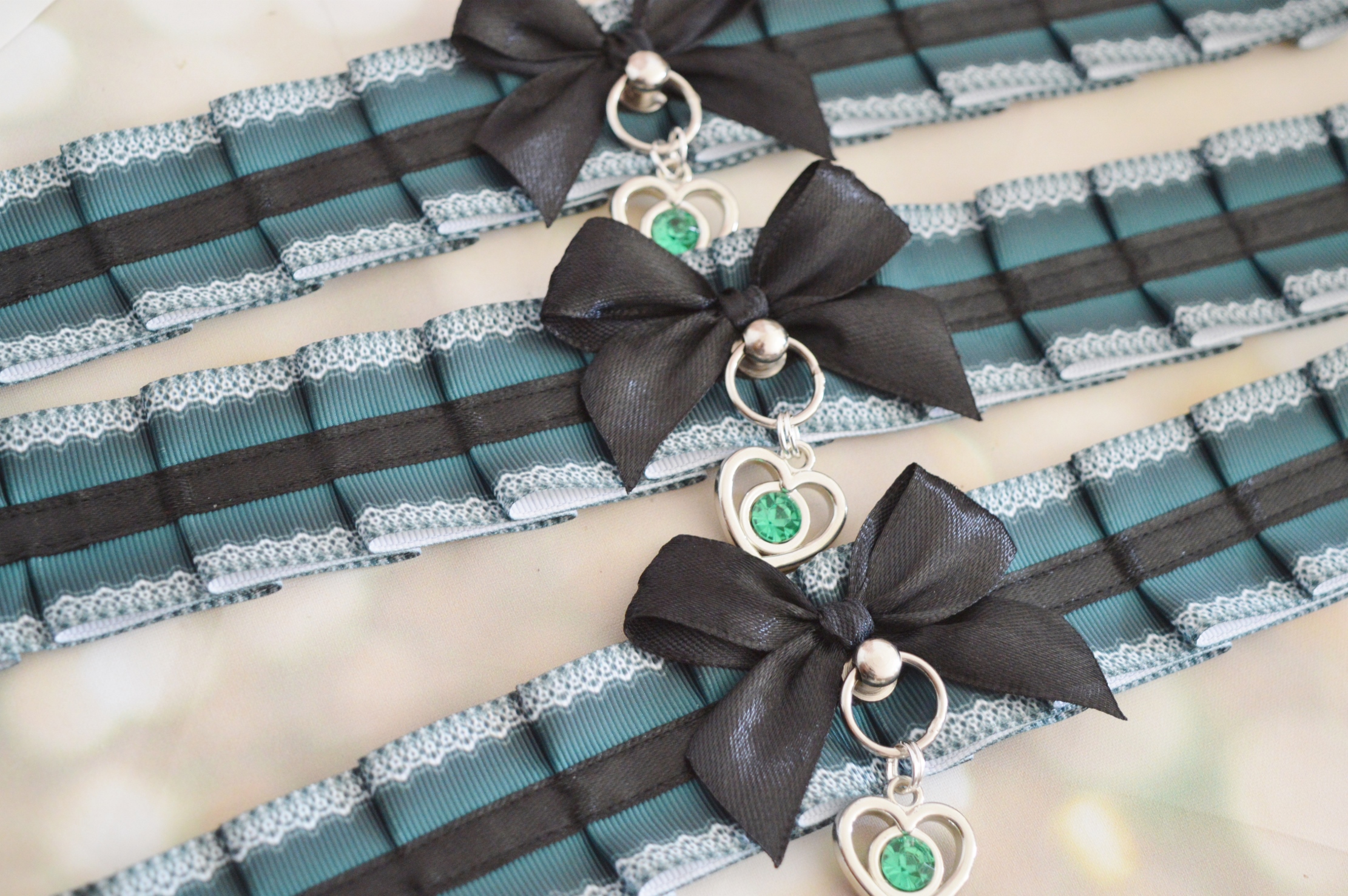 Premade Gothic collar - Green Heart - Goth lolita handmade gear by Nekollars - Image 4